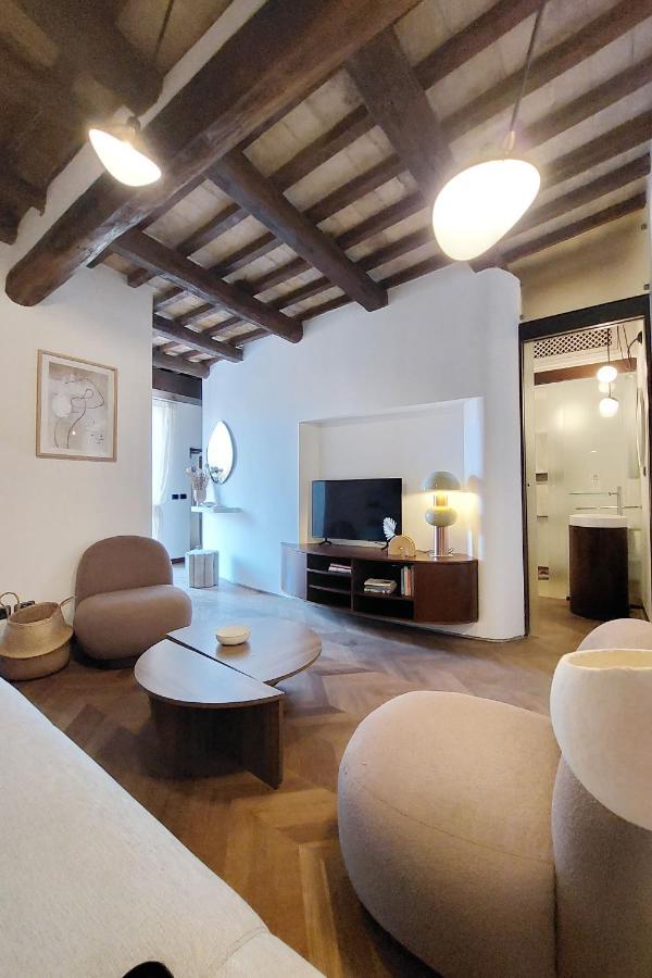 Ych Elegant Flat With Terrace To Trastevere Appartement
