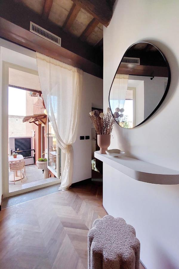 Ych Elegant Flat With Terrace To Trastevere Appartement